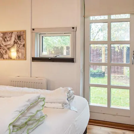 4 Star Holiday In R Dby Ferienhaus Rødby