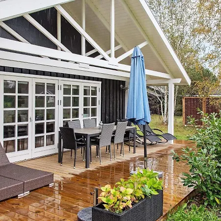 Ferienhaus 4 Star Holiday In R Dby